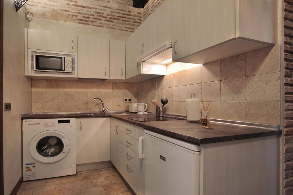Apartamentos Alcantara Toledo Exterior photo